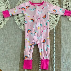🦄 9M Pajama Onesie by Absorba